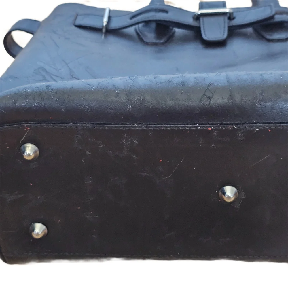 Furla Black Leather Tote – Distressed & Still Stunning - Picture 8 of 16